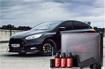 Revestimento cerâmico de laca preta ford